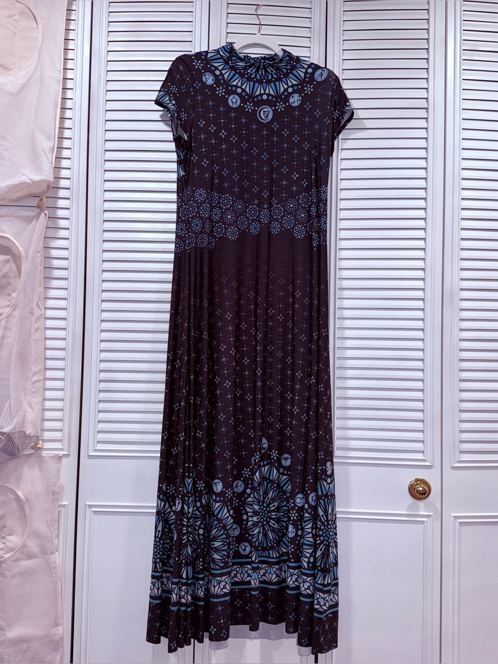 Blackmilk Dungeons & Dragons High Neck Cap Sleeve Maxi XL NWT